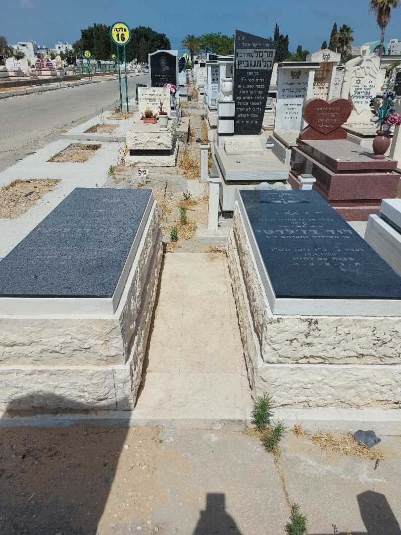 קברו של פרלה דז'לדטי. תמונה 2