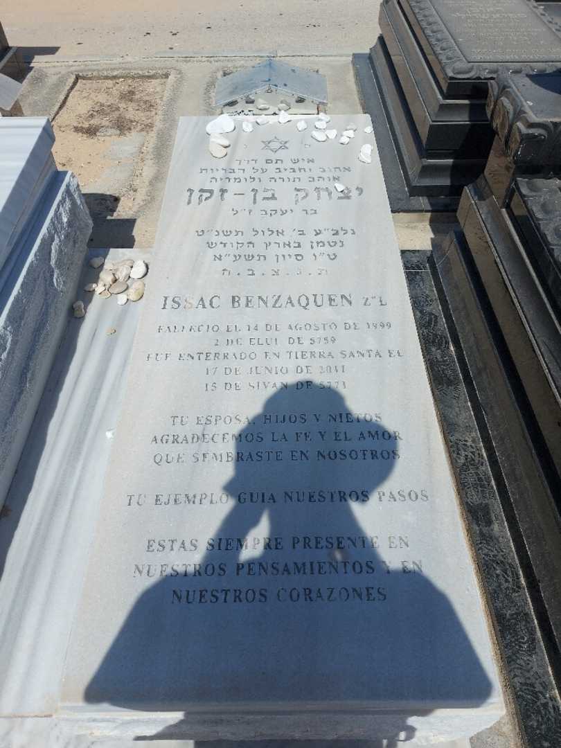קברו של יצחק בן-זקן