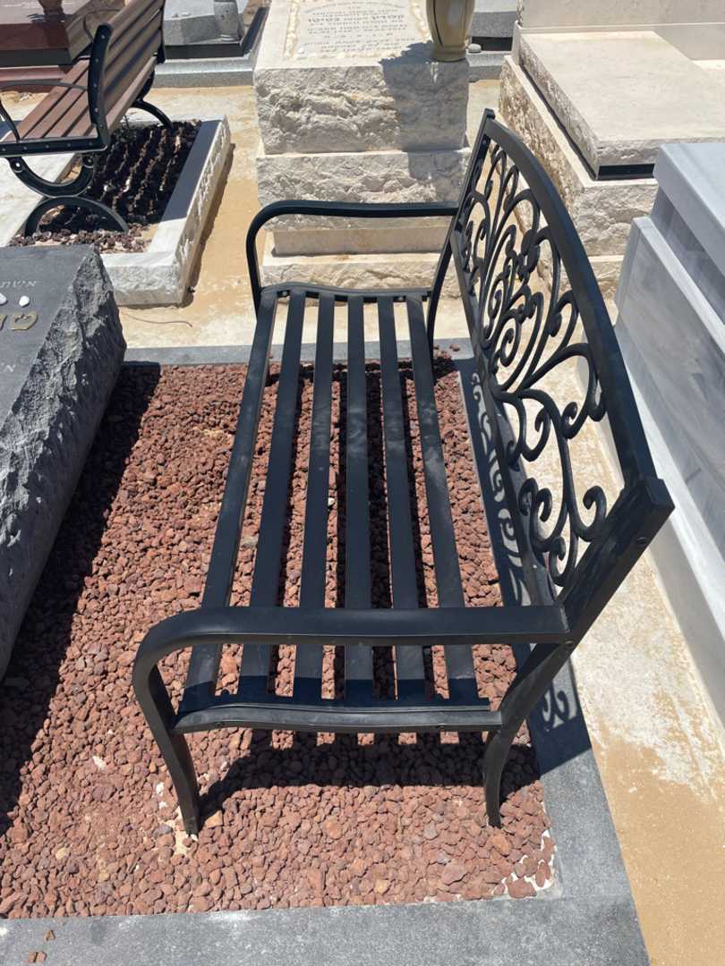 קברו של 1 0. תמונה 2