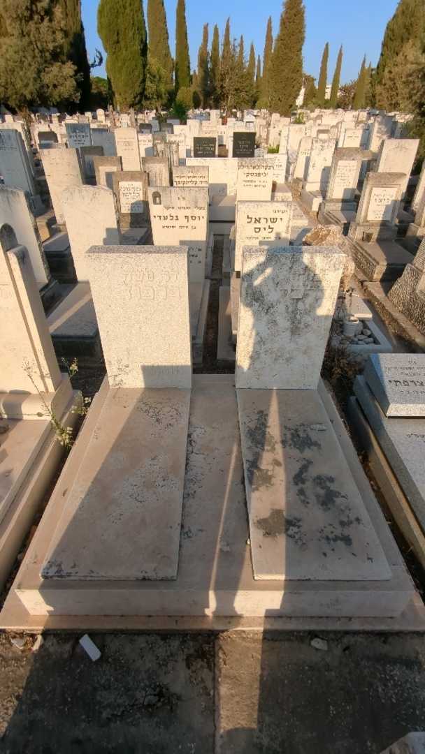 קברו של דבורה ברכוז. תמונה 1