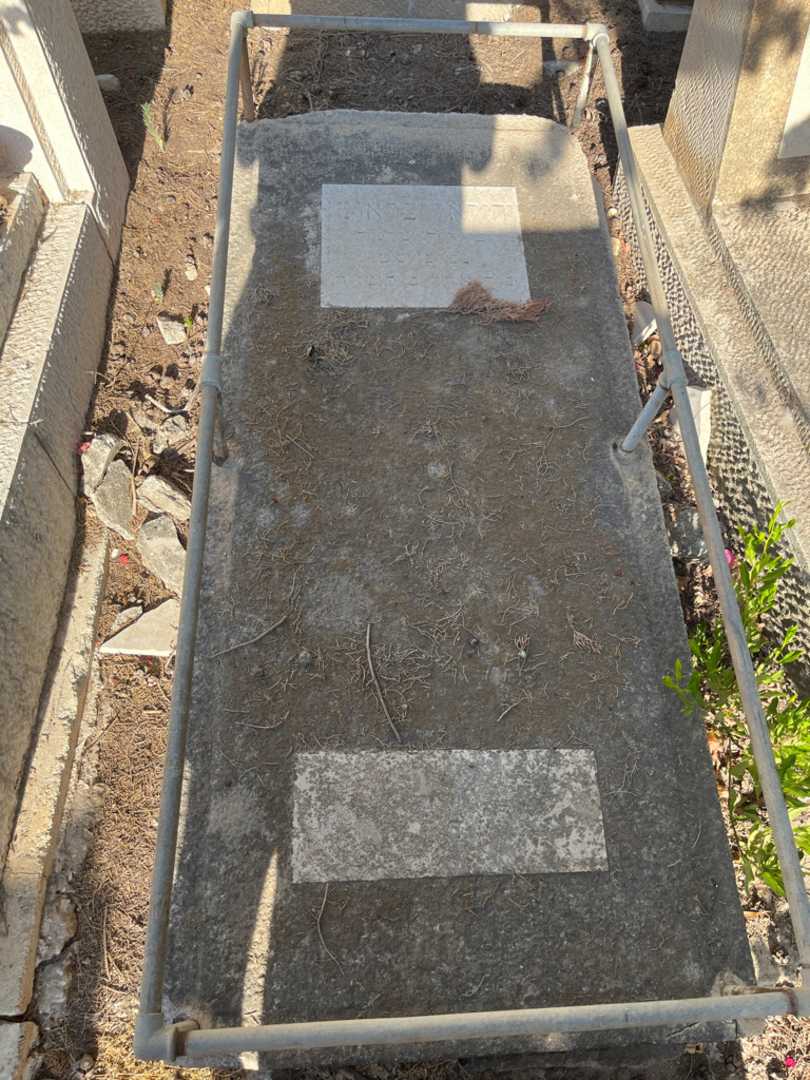 קברו של יחזקאל בראומן